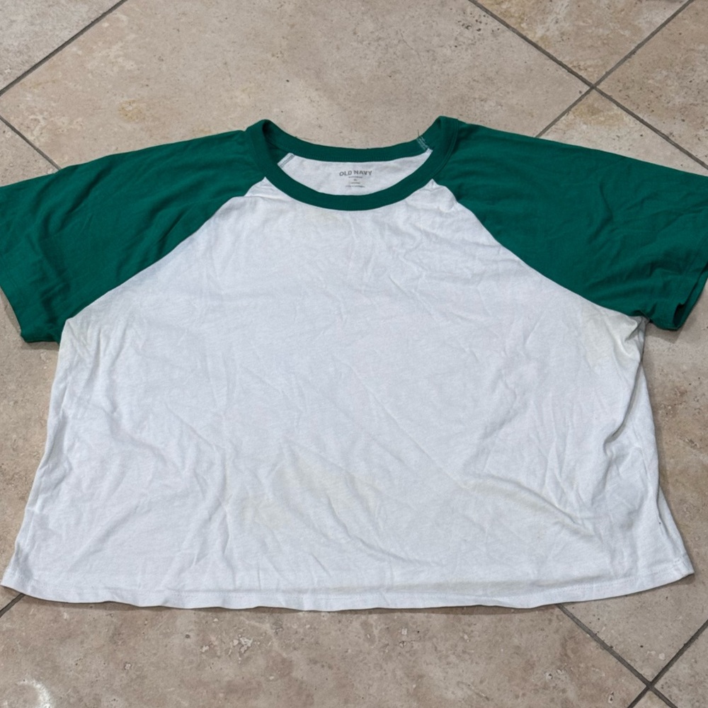 Old Navy Green and White Short Sleeve Tee